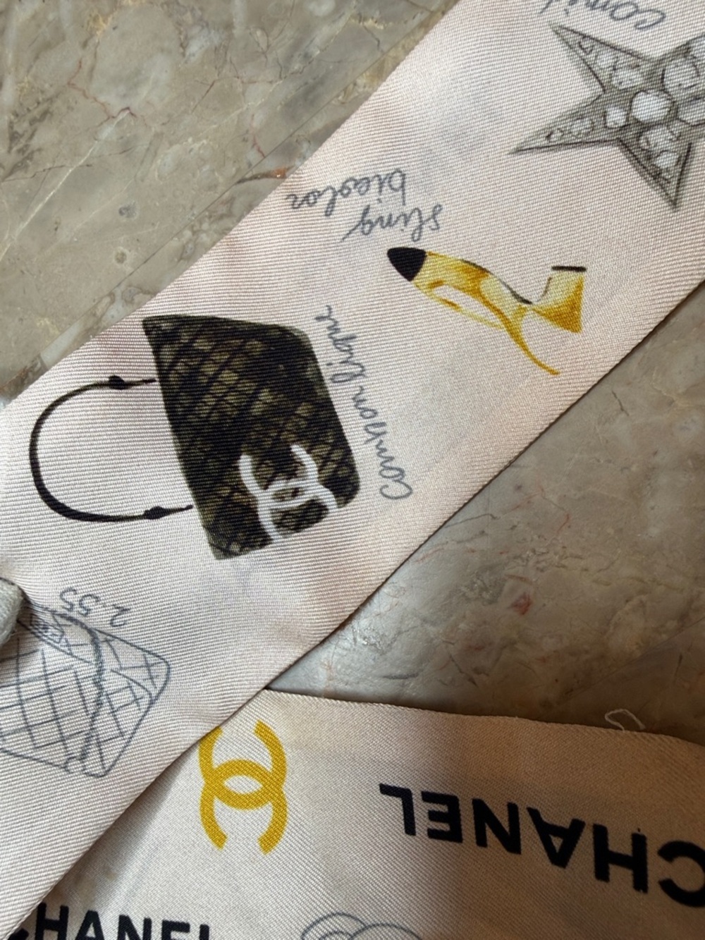 CHANEL Cream and Yellow Logo-Print Silk Twilly - Picture 12 of 12